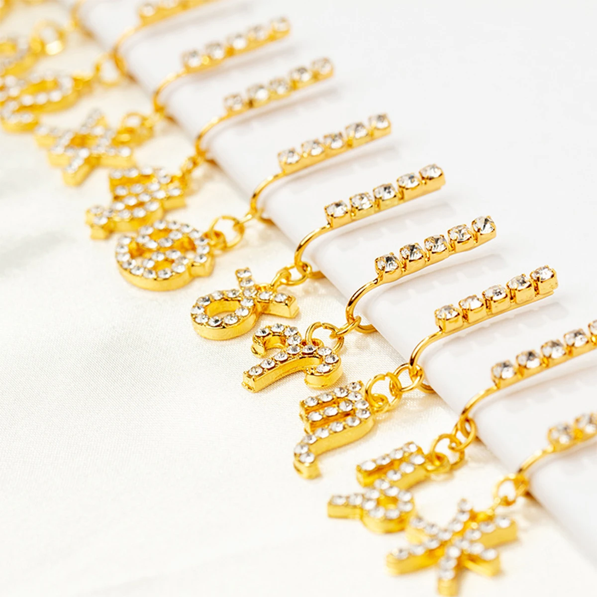 2แพ็คที่หนีบหูโลหะเซอร์คอน12คล - Body Jewelry Ear Piercing บทวิจารณ์และราคา