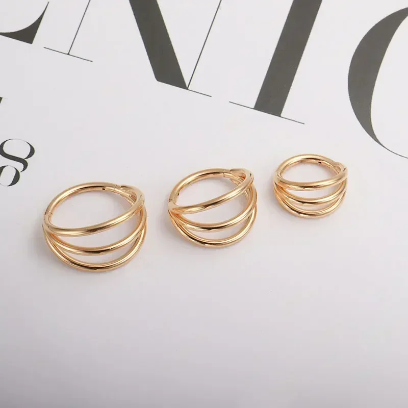 ASTM F136 ไทเทเนียม 3 ชั้นบานพ - Zoor Body Jewelry บทวิจารณ์และราคา