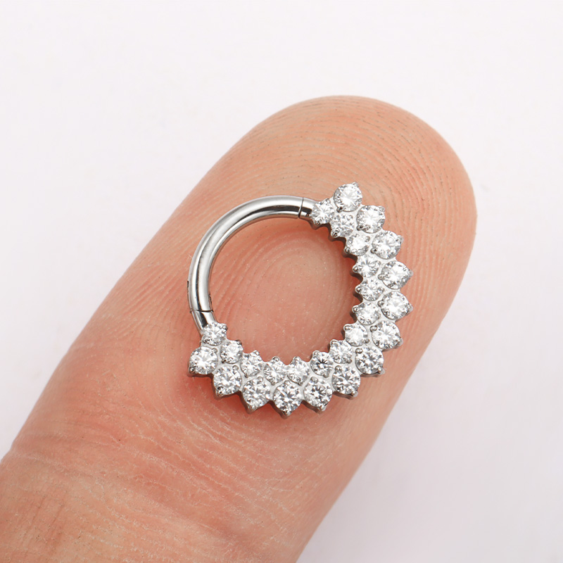 ASTM F136 ไทเทเนียม Clicker Se - Zoor Body Jewelry บทวิจารณ์และราคา
